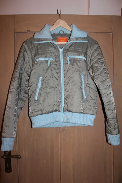 hellblau oliv farbene Jacke Winterjacke Übergangsjacke