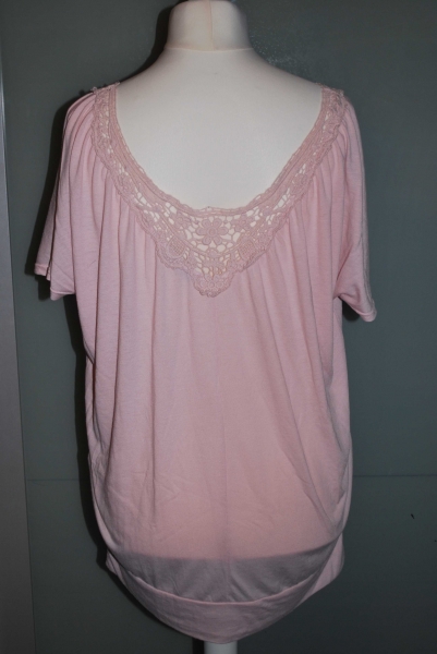 T-Shirt rosa nude Spitze weit ausgeschnitten Oversize Gr.40