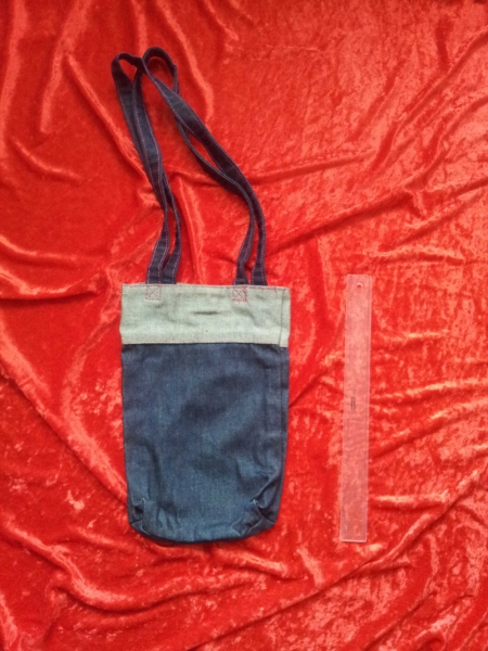 stylische Tragetasche in Jeans