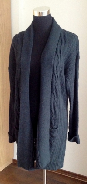 Schöner, eleganter Strick- Cardigan / Überzieher / Pulli / Jacke