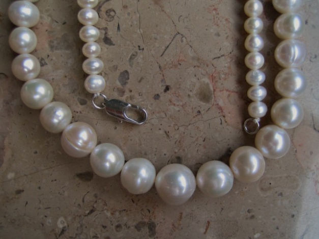 Süßwasserperlenkette dicker werdend neu