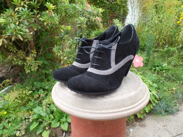 VB - Ankle Boots zum schnüren - 41 - Wildleder