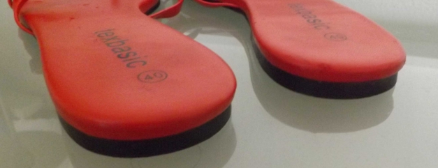 Sandalen 40  Zehentrenner Infradito rot 