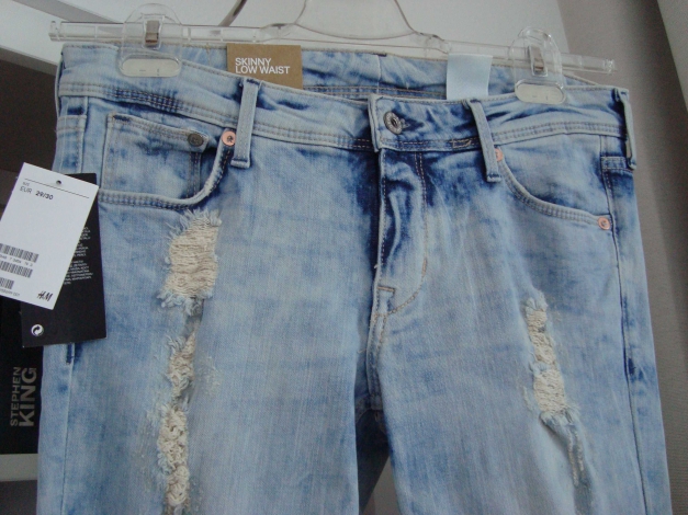 Destroyed ripped Jeans H&M