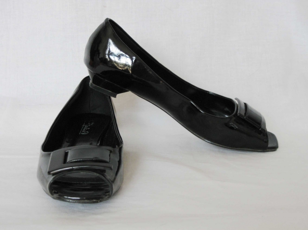 Space Age retro 60s Sandalen 38 ungetragen TOP schwarz