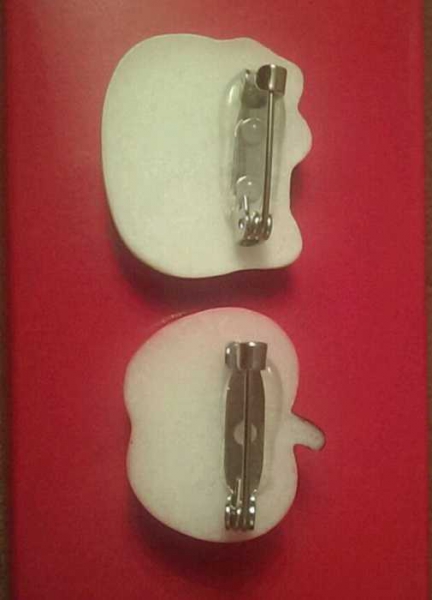 Hello Kitty Broschen Anstecker Pin Button