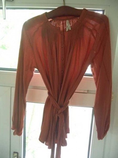 Oversized Bluse von Pepe in orange, rostrot