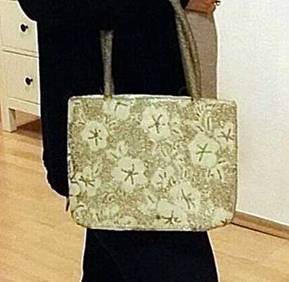 Sehr schöne Vintage Tasche aus Samt und Pailleten gestickt