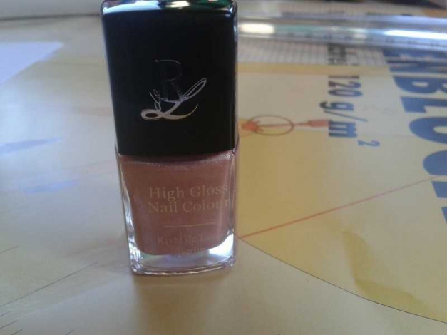 High Gloss Nagellack / Rival de Loop