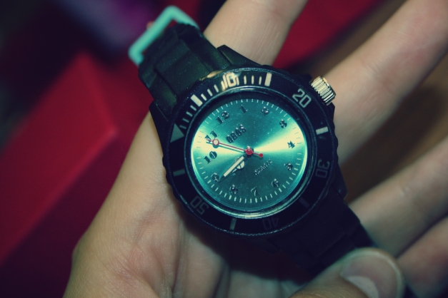 Neue! Armbanduhr