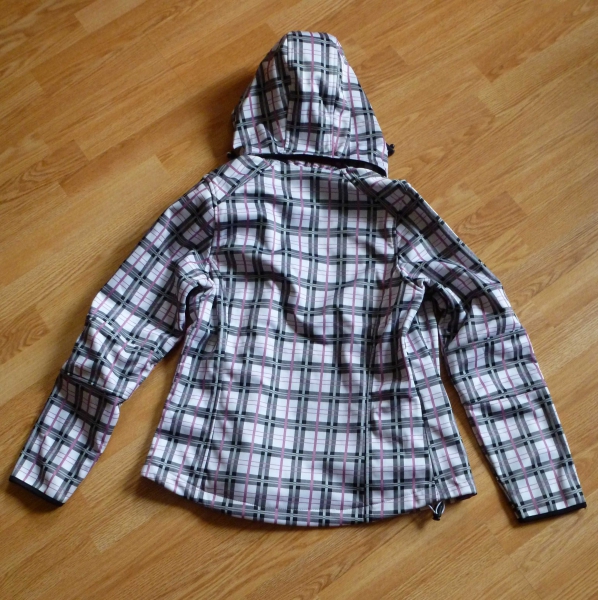 Karierte Jacke Winterjacke in weiß rosa grau schwarz