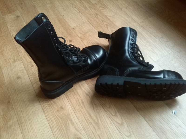 Springerstiefel 10 Loch Knightsbridge