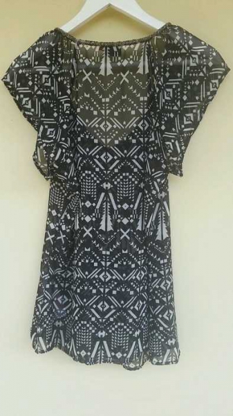 Bluse Only Gr.40 schwarz-weiß Neu