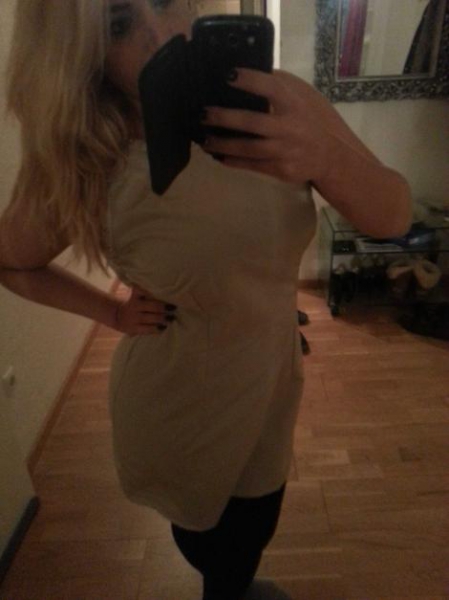 Festliches Kleid von Mango NIE GETRAGEN