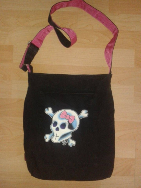 Totenkopf Beuteltasche