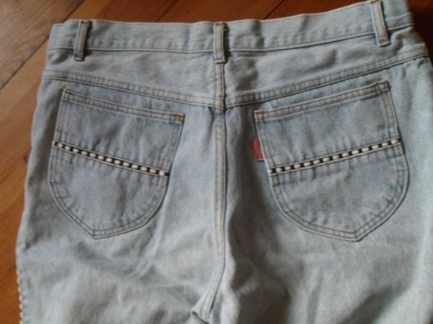 Vintage Jeans mit Ziernähten