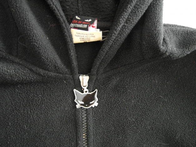 Emily the Strange Fleecejacke mit hellrosa Katzenohren und passenden Handschuhen ~ Gothic ~ Emo