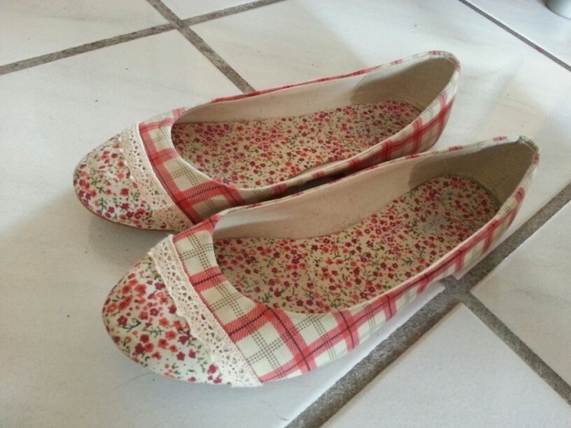  Süße karierte Ballarinas