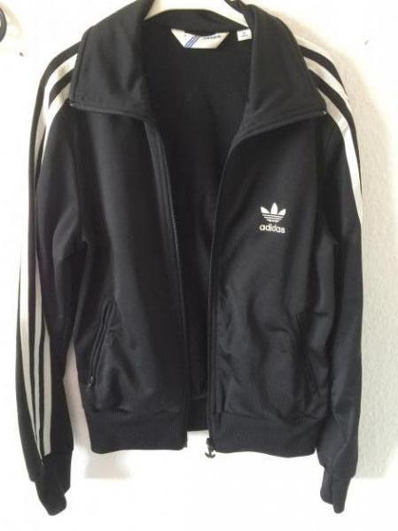 Adidas jacket logo online