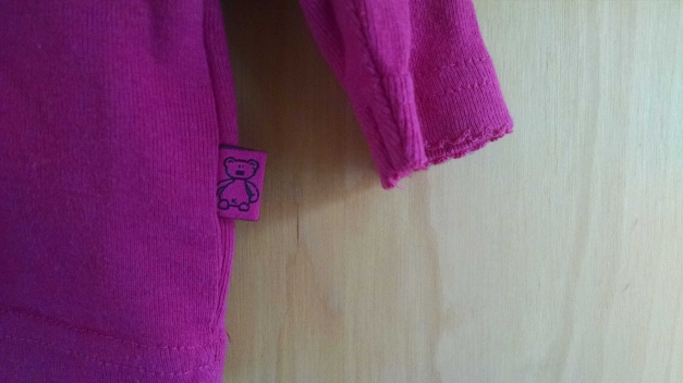 Pinkes Langarmshirt mit süßem Kragen Gr. 62