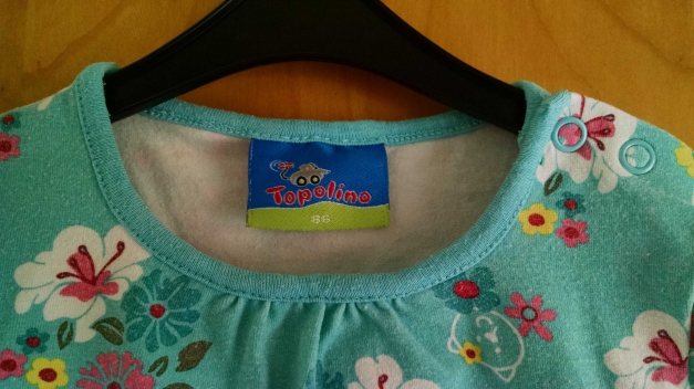 Türkises Blumenshirt Gr. 86