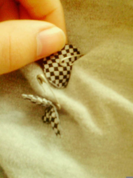 Graue Jacke Strickjacke Zipper Hoodiejacke Sweatjacke Raffungen Rüsschen Rüschen 