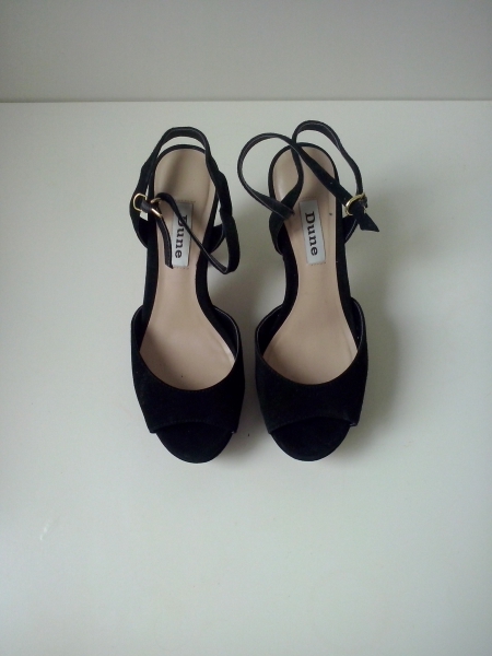 Schicker Plateau-High Heel von Dune