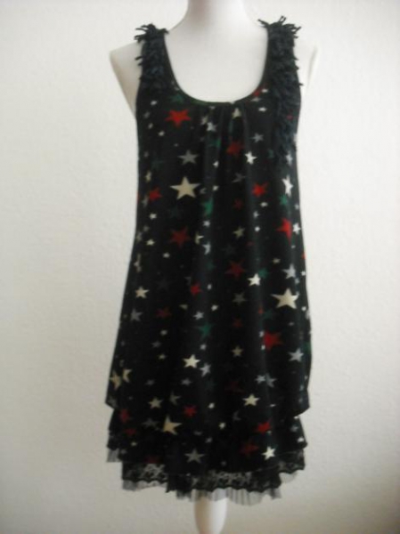 Aussergewöhnliches Stars / Sternchen-Kleid, Spitze, Stickerei, Jersey, Verzierungen