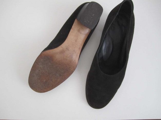 Vintage - niedrige Pumps (37,5) - Blockabsatz - Schoko - Wildleder