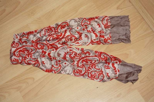 Schal, Halstuch, rot gemustert