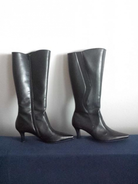 Schwarze Gabor Stiefel