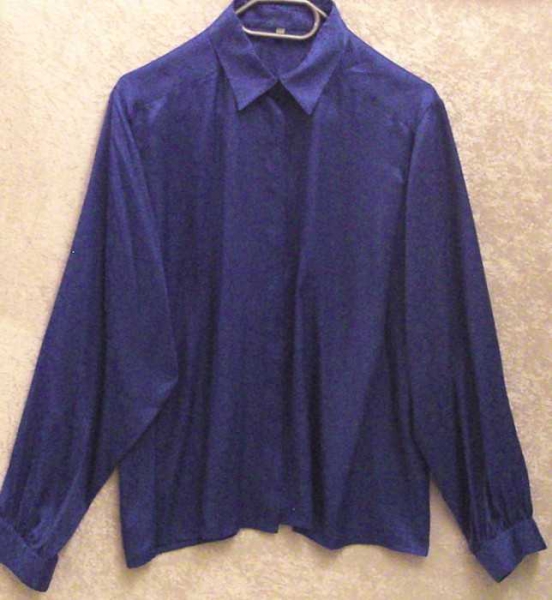 Blaue Bluse Vintage