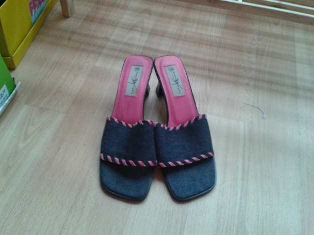 Offene Sandalen mit absatz jeansblau/pink gr 38