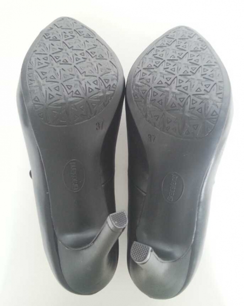 Neu! Graceland/Deichmann schwarze Riemchen-Highheels aus Kunstleder Gr. 37 / Neu!