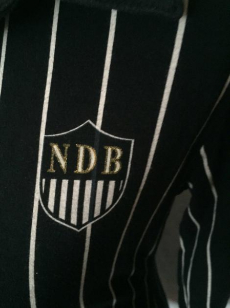 Gestreifter Pullover