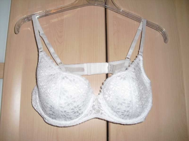  fast neuer spitzen bh gefüttert
