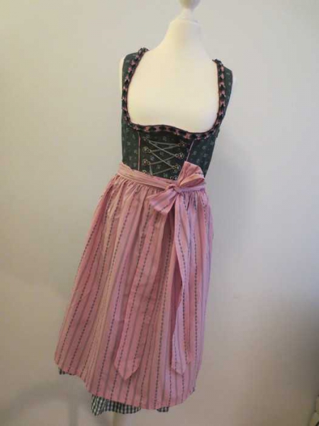 Dirndl S 36 grün rosa Nude Tracht Oktoberfest wow Bayern dress Schürze