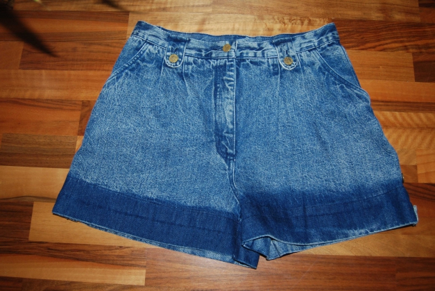  High-Waiste Jeans Shorts  Vintage   Blogger  Trendi