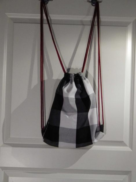 Karo schwarz weiß Turnbeutel Beutel Indie Blogger Herbst