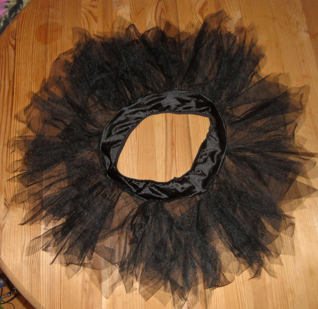 Super Tüllrock Gr.M ca 128-164  