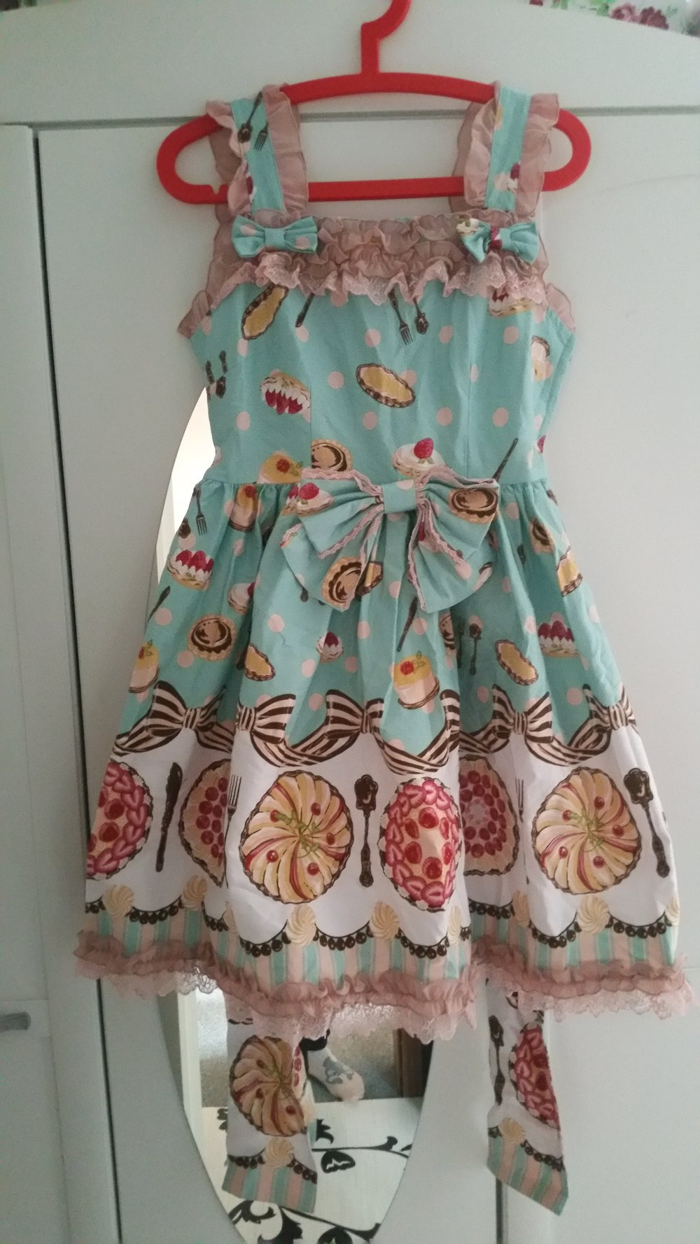 Bodyline Lolita Kleid Schleifen Kuchen