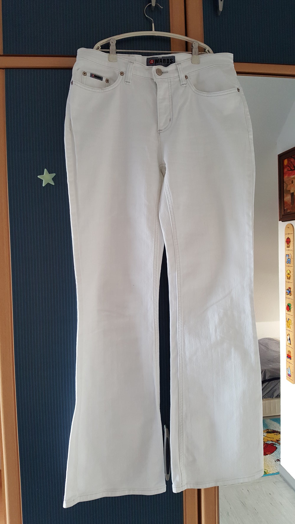 459. Weiße Schlag-Jeans von 4 Wards, Gr. 38