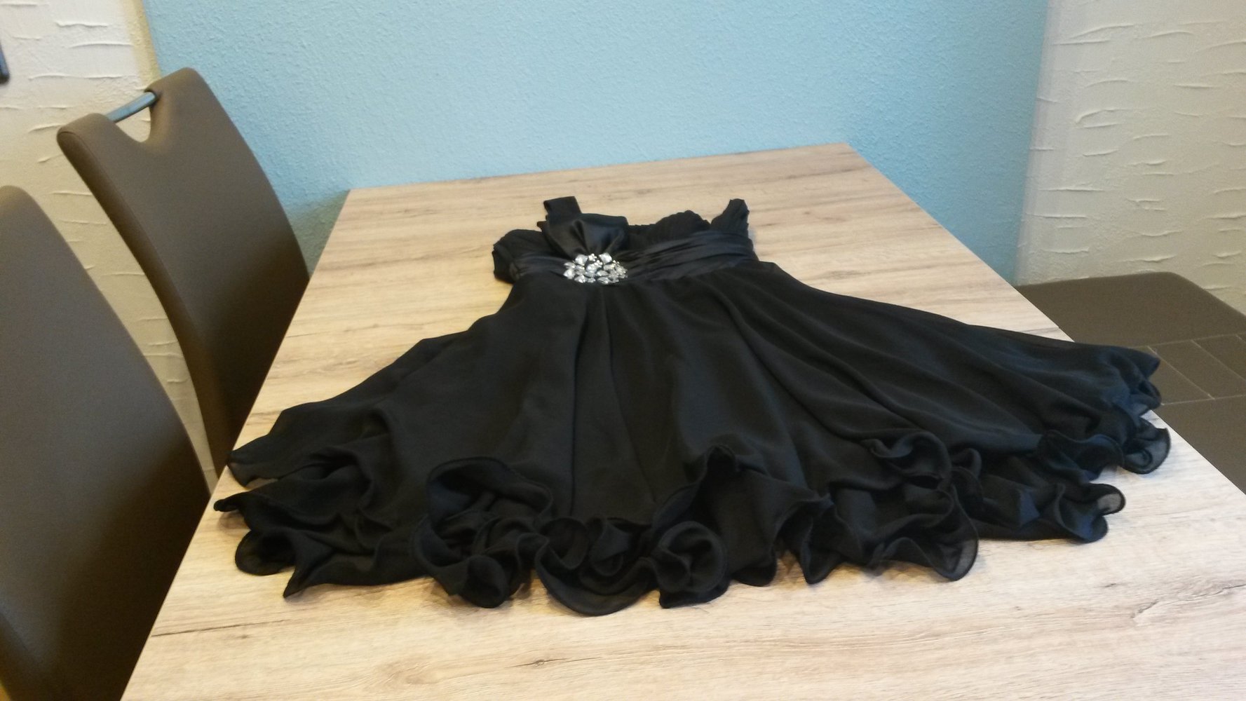 OneShoulderCocktailkleid 