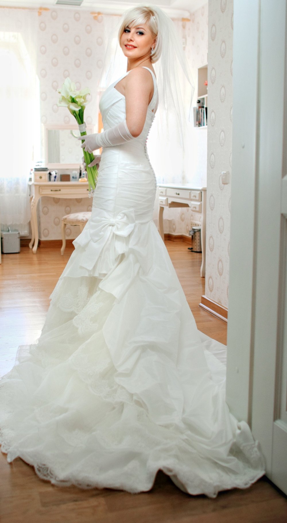 Designer Brautkleid von Alma Novia (Spanien)