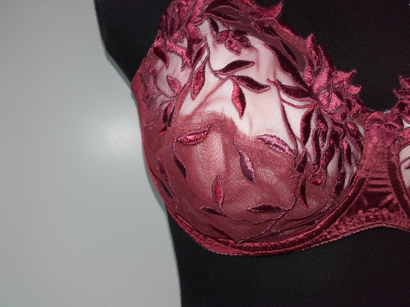 Ulla Dessous,(Set) BH 85D , neuware, rot bordeux mit Spitze