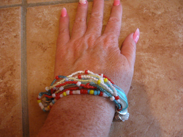 *** Buntes Armband ***