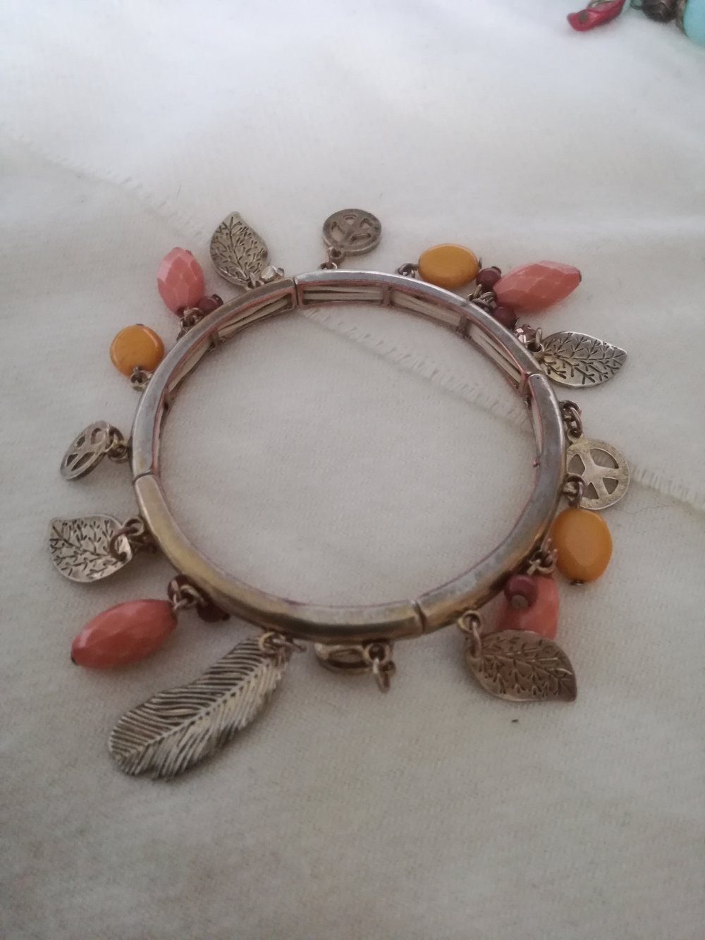 Hippi Armband (Feder, Perle, Blätter)