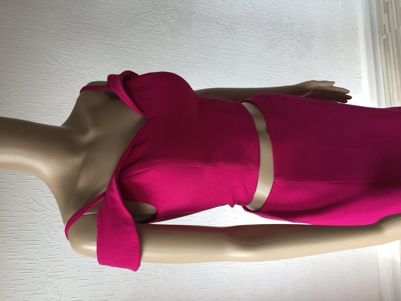 Abendkleid Ballkleid bauchfrei zwei teilig  in pink berry wie neu