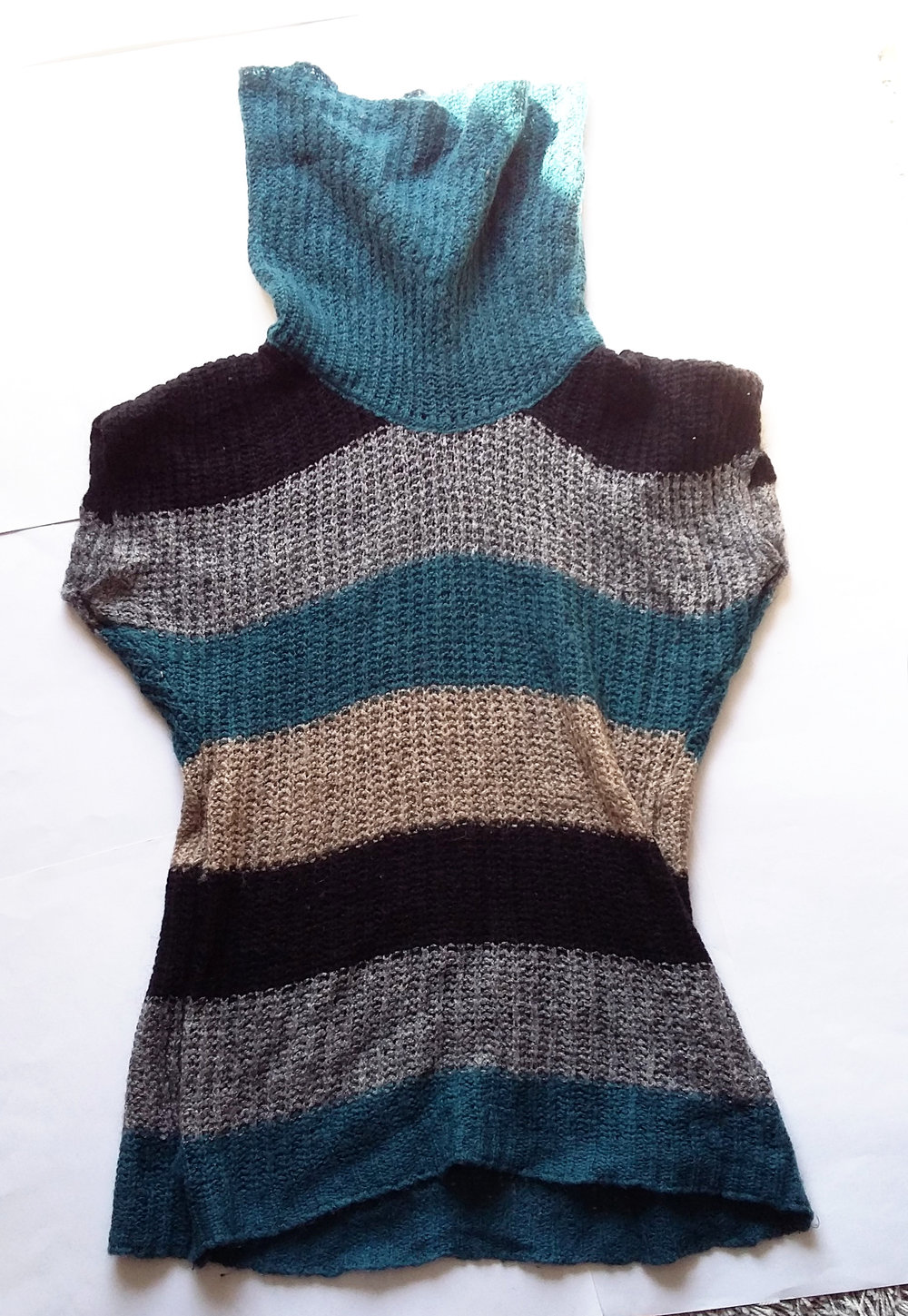 Kuschelpulli Rollkragen gestreift Gr. M. schwarz türkis beige grau