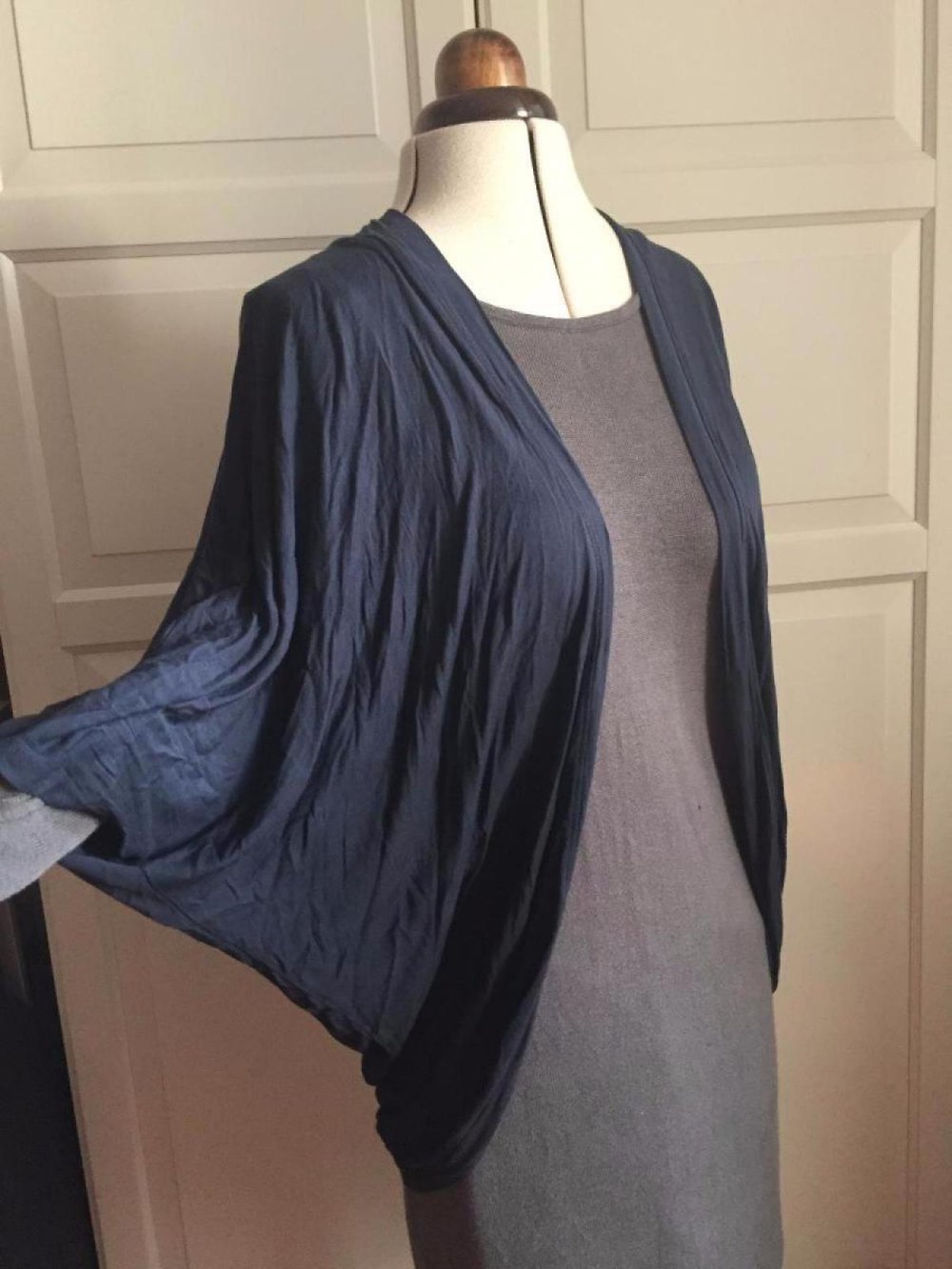 Gradient Cardigan mit Fledermausärmeln